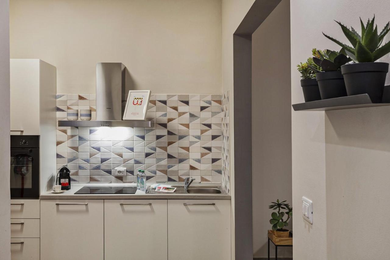 Carignano Design By Wonderful Italy * Genua